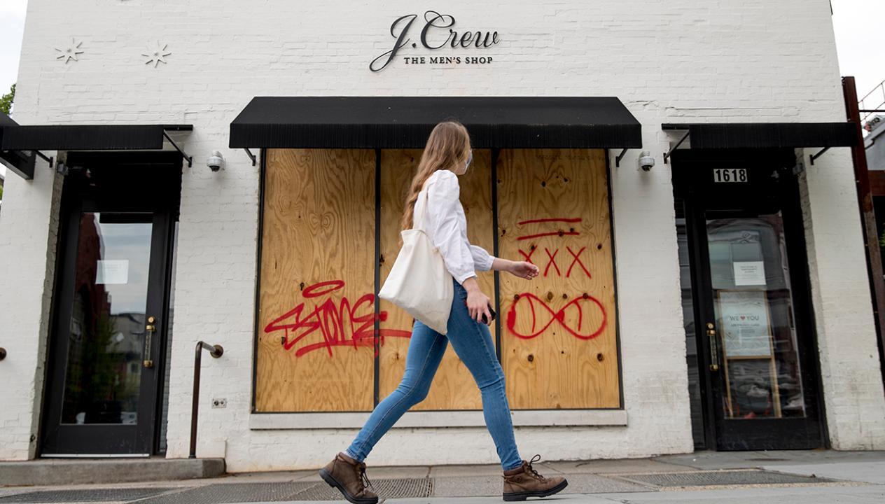 J. Crew files for bankruptcy protection; Apple's Face ID issue