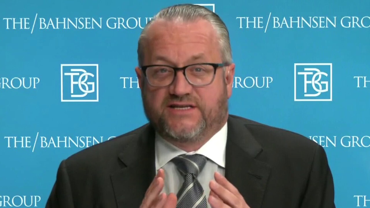 Bahnsen: 'The Fed will capitulate' eventually