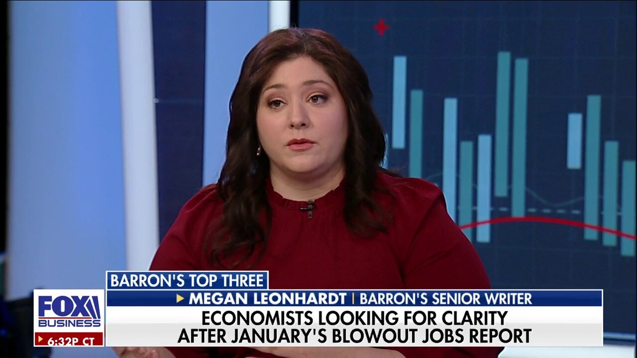 Barron's senior writer Megan Leonhardt reacts to Bumble's earnings taking a tumble on 'Barron's Roundtable.'