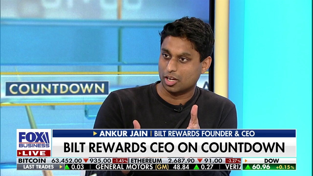 Bilt Rewards founder and CEO Ankur Jain discusses the company's new collaboration with Walgreens on 'The Claman Countdown.'