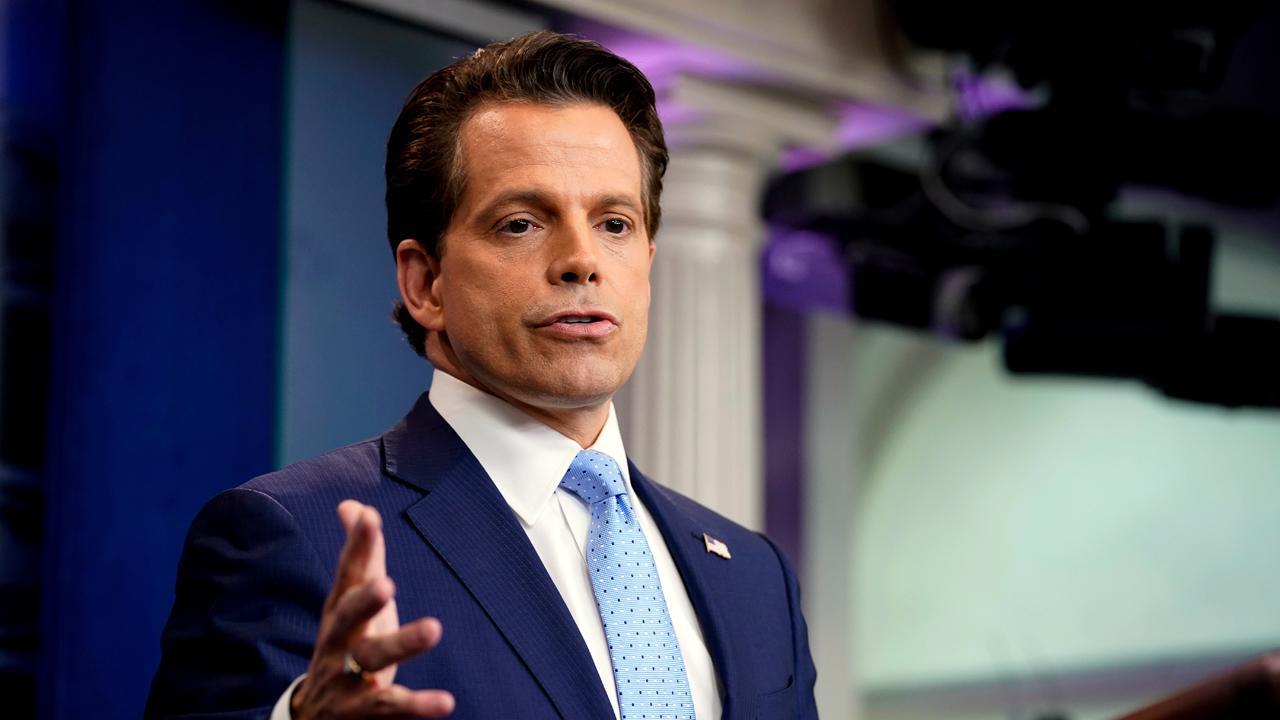 Scaramucci to go after White House leakers