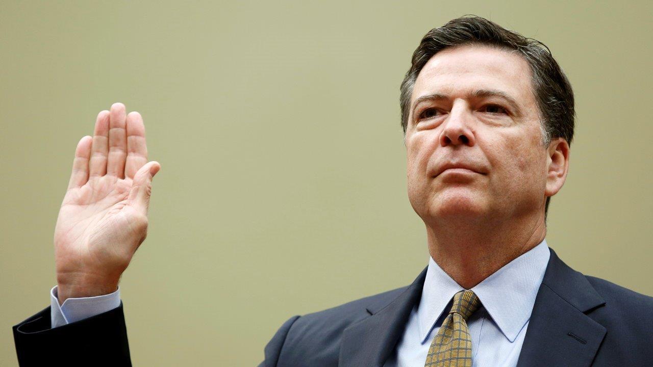 Should James Comey resign as FBI Director over Clinton email scandal?