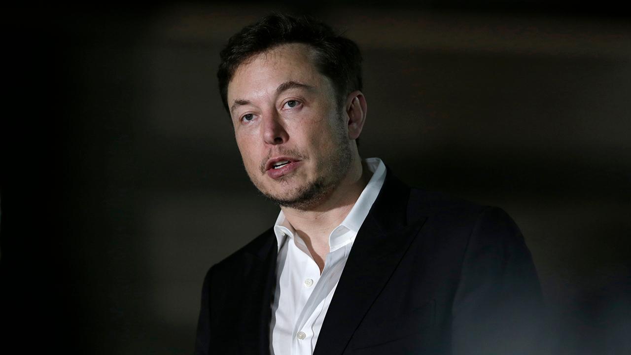 Elon Musk may face trouble if funding to take Tesla private isn’t secured: Charlie Gasparino