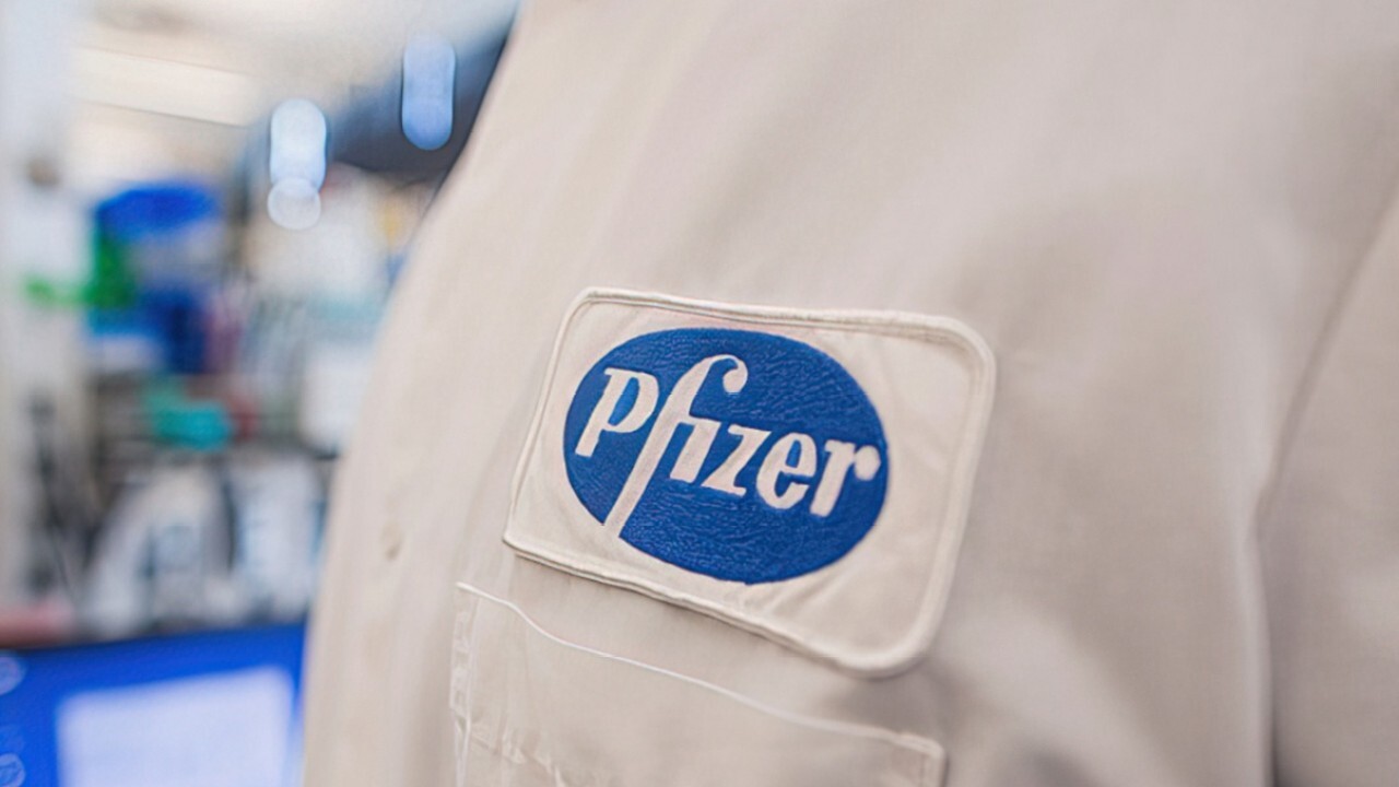 FDA authorizes Pfizer’s antiviral pill to treat COVID