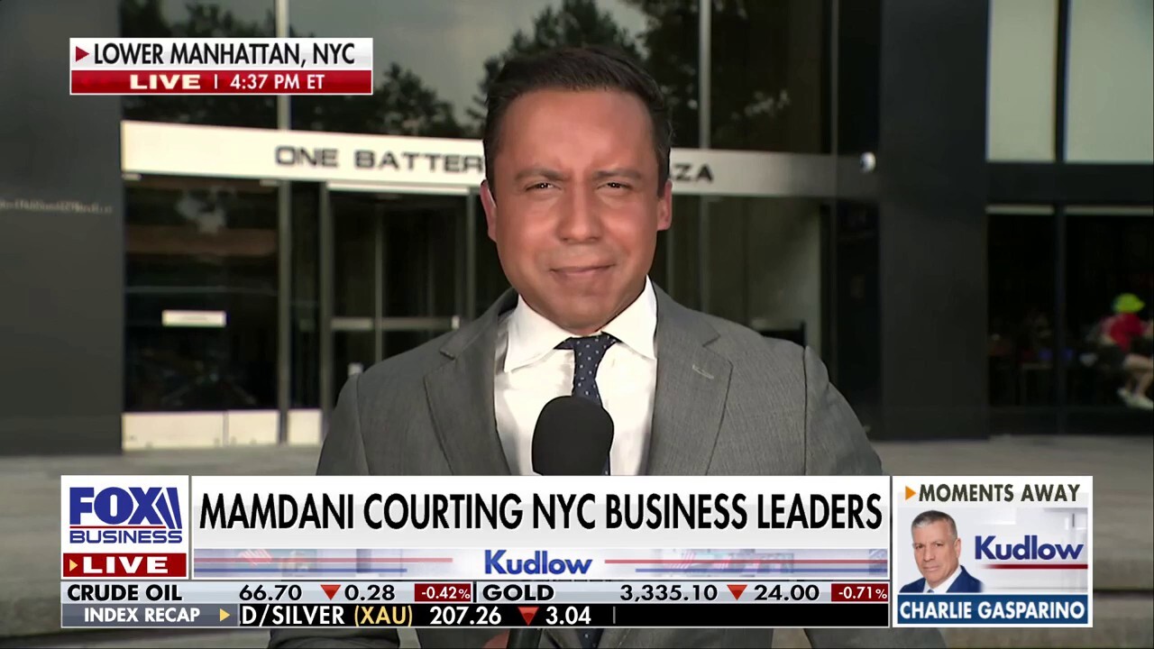 Fox News national correspondent Bryan Llenas reports on New York City mayoral candidate Zohran Mamdani meeting with business leaders on Kudlow.