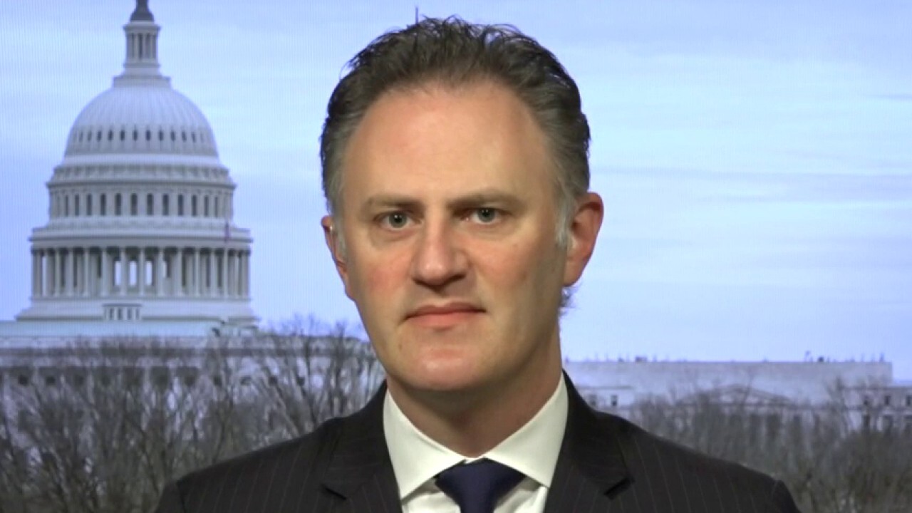 Sales on Russia-Ukraine: US needs to back diplomacy with economic force