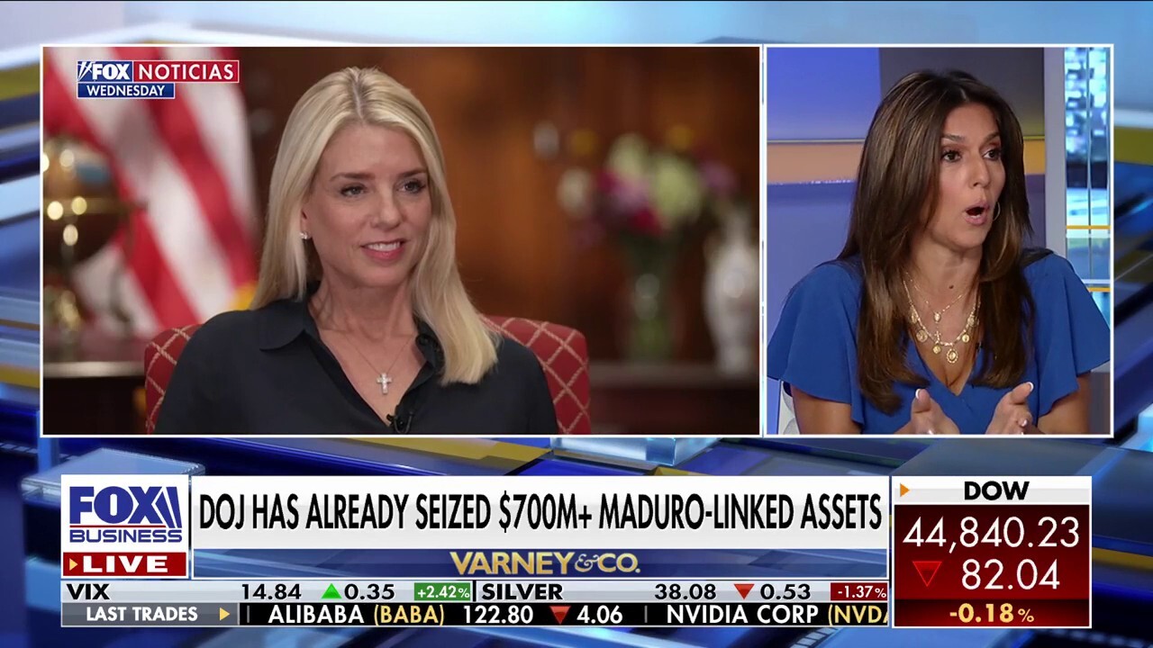 WH 'cleaning up the western hemisphere' amid $50m Maduro bounty: Campos-Duffy