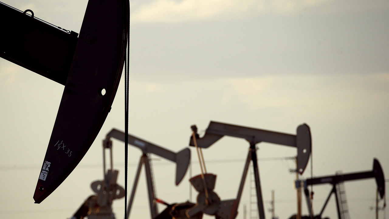 Why oil prices keep falling