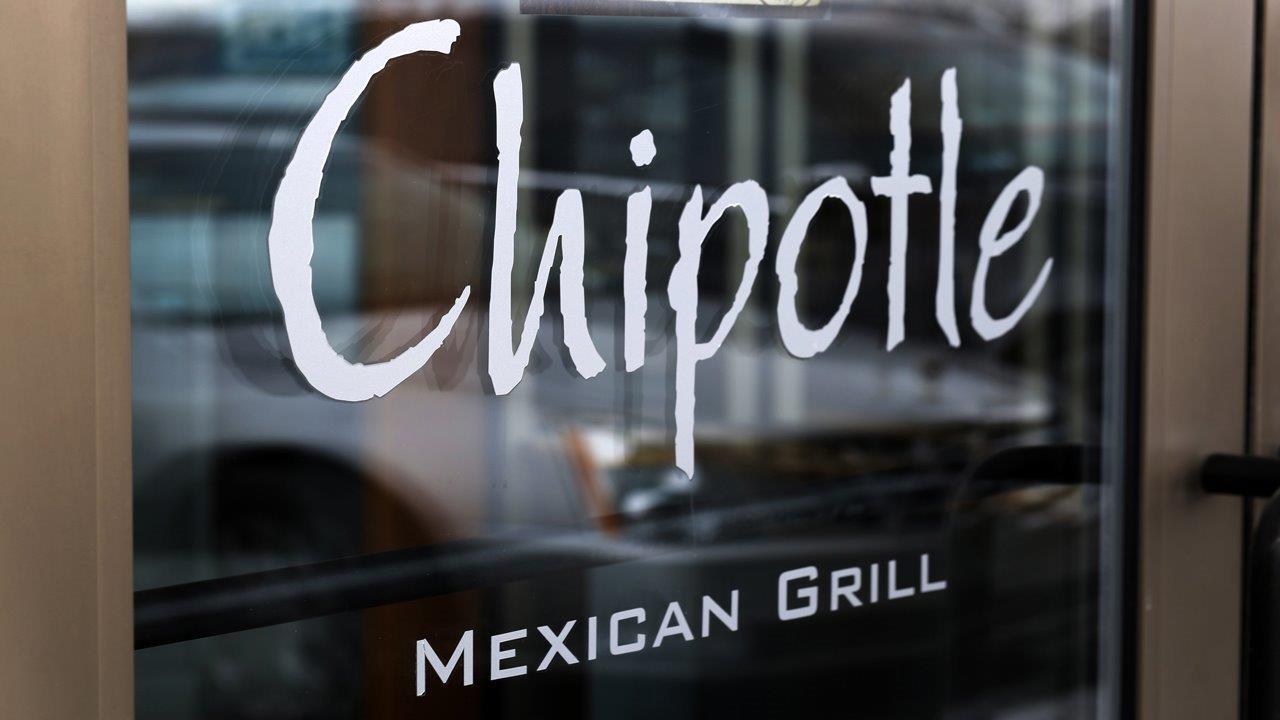 Chipotle store in Massachusetts in closes after workers get sick