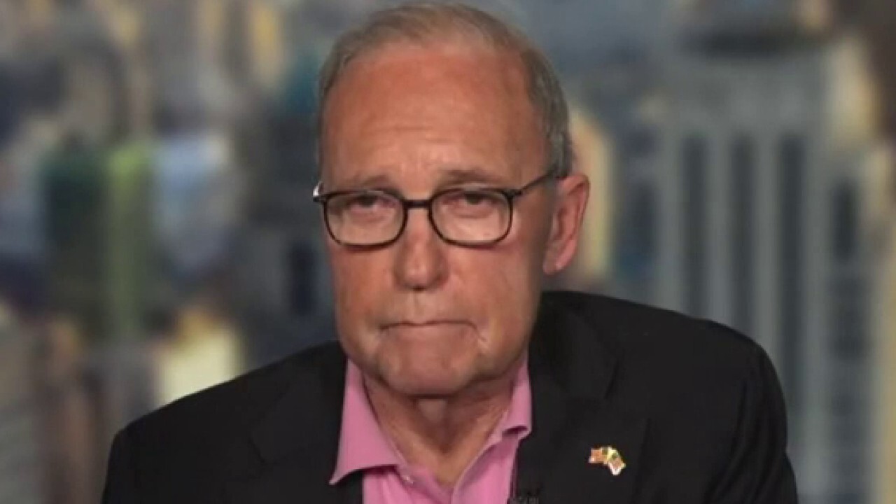 FOX Business' host Larry Kudlow reacts to the final GDP reading for the first quarter, arguing that the U.S. is 'probably on the front-end of a recession.'