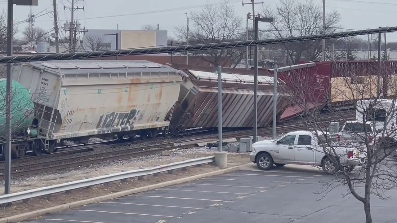 A Canadian Pacific train derailed Sunday in Franklin Park, Illinois. (Credit: Rudy Repa via Storyful)