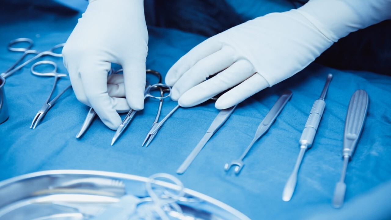 Plastic surgery popularity  growing amid coronavirus pandemic 