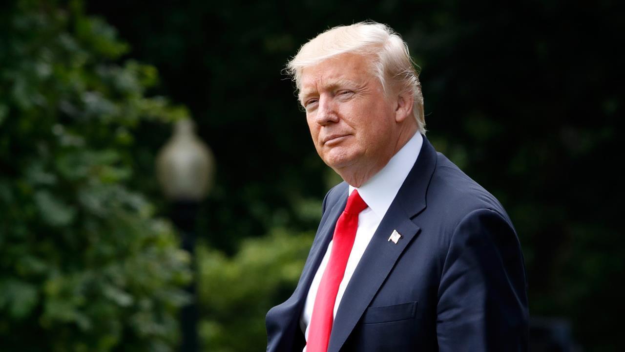 Democrats looking ahead to challenging Trump in 2020