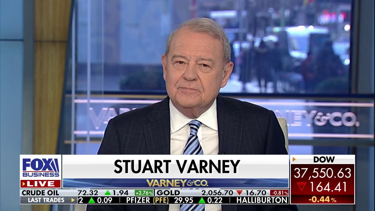 ‘Varney & Co.’ host Stuart Varney discusses the resignation of Harvard President Claudine Gay following her criticized response to campus antisemitism and plagiarism accusations.
