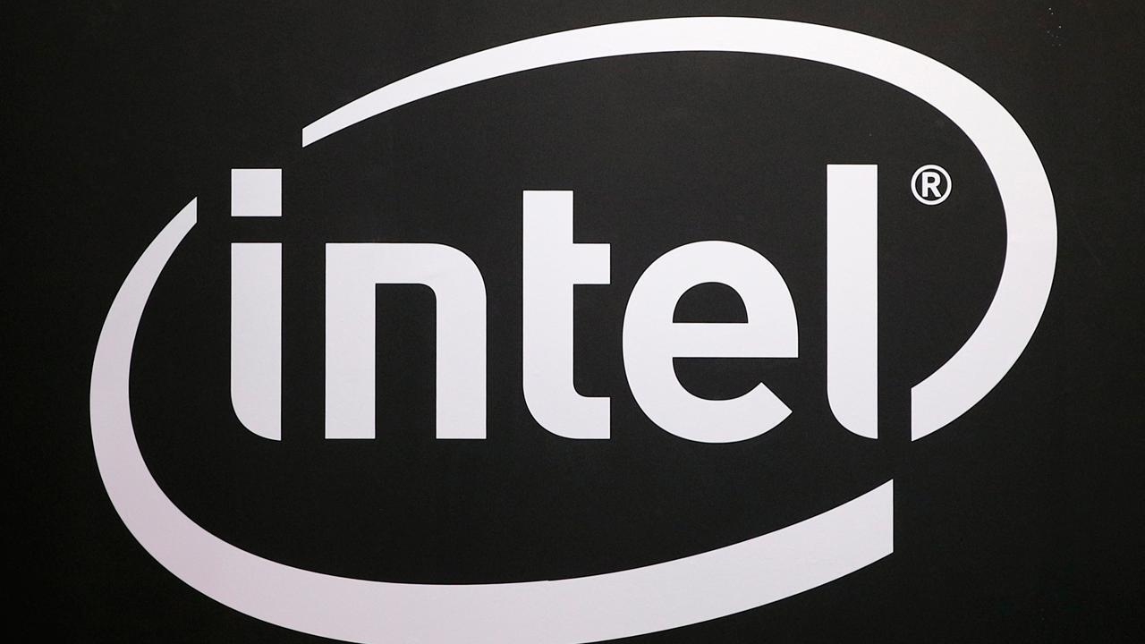 Intel admits to having security flaws in PC chips