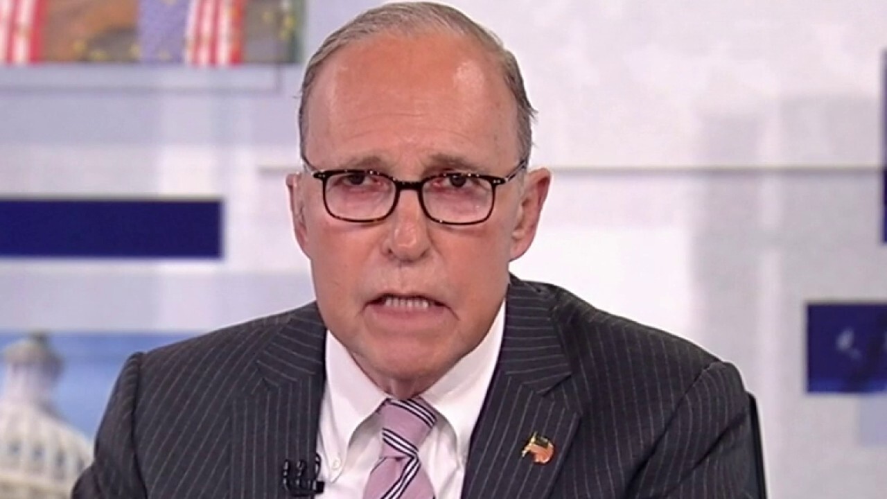 FOX Business host Larry Kudlow reflects on how the president is responding to the Russia-Ukraine conflict two years later on 'Kudlow.'