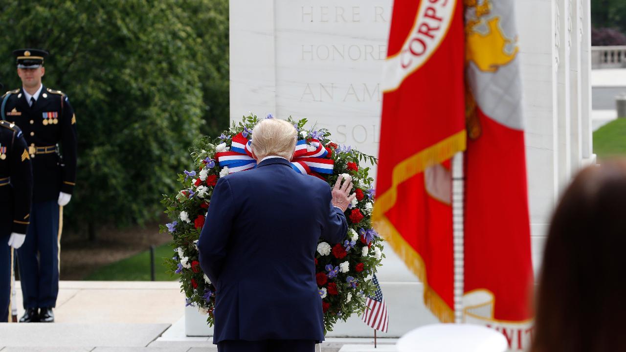 Trump attends wreath-laying ceremony at Arlington National Cemetery