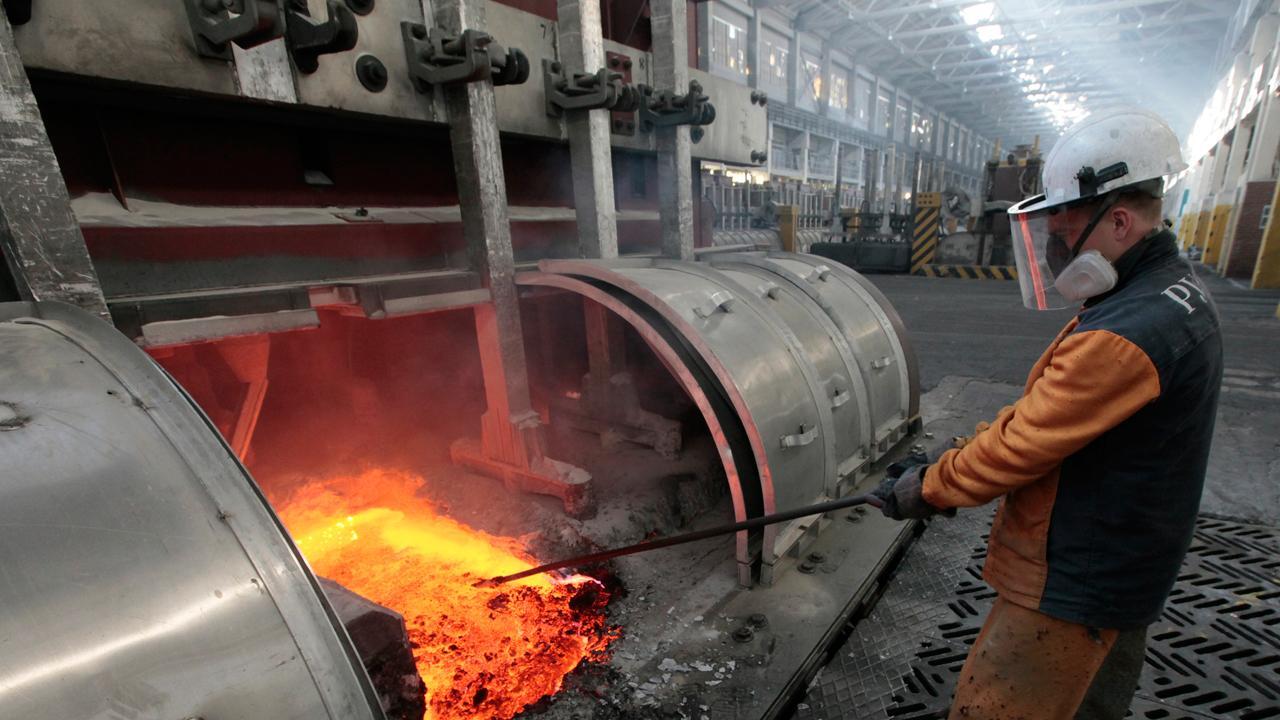 Trump to launch aluminum import probe