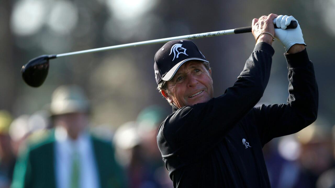 Gary Player backflips off a boat at 81-years old 