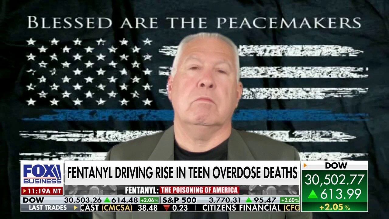 Drug traffickers openly advertising on social media platforms