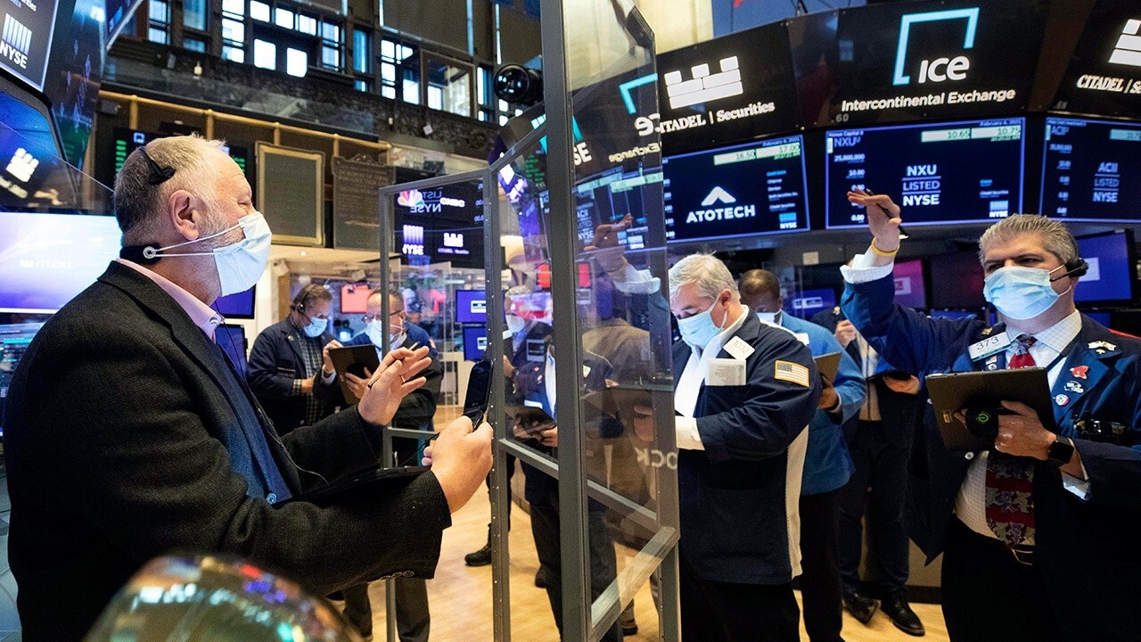 Ignore The Selloff And stick With Big Tech Stocks Expert On Air 
