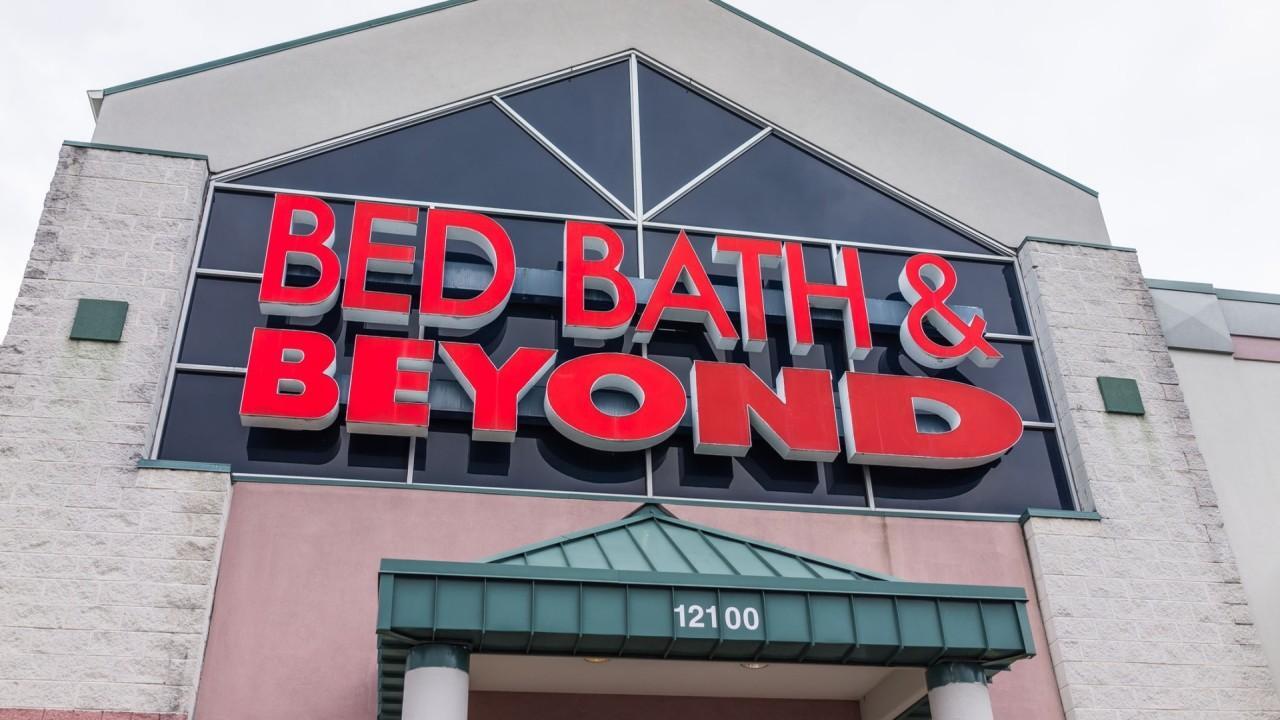 Bed Bath & Beyond trying to declutter the store