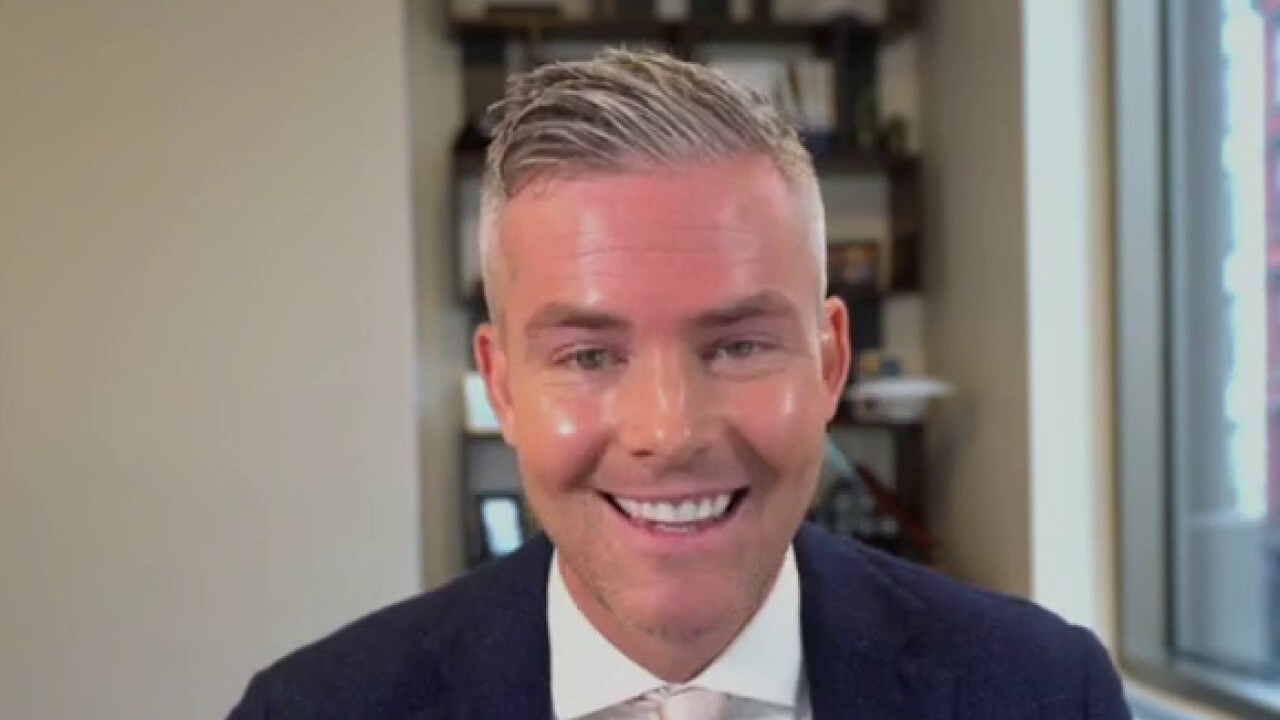 'Million Dollar Listing' star Ryan Serhant discusses the national and New York City real estate markets as well as how the expectation of rising interest rates is impacting the space. 