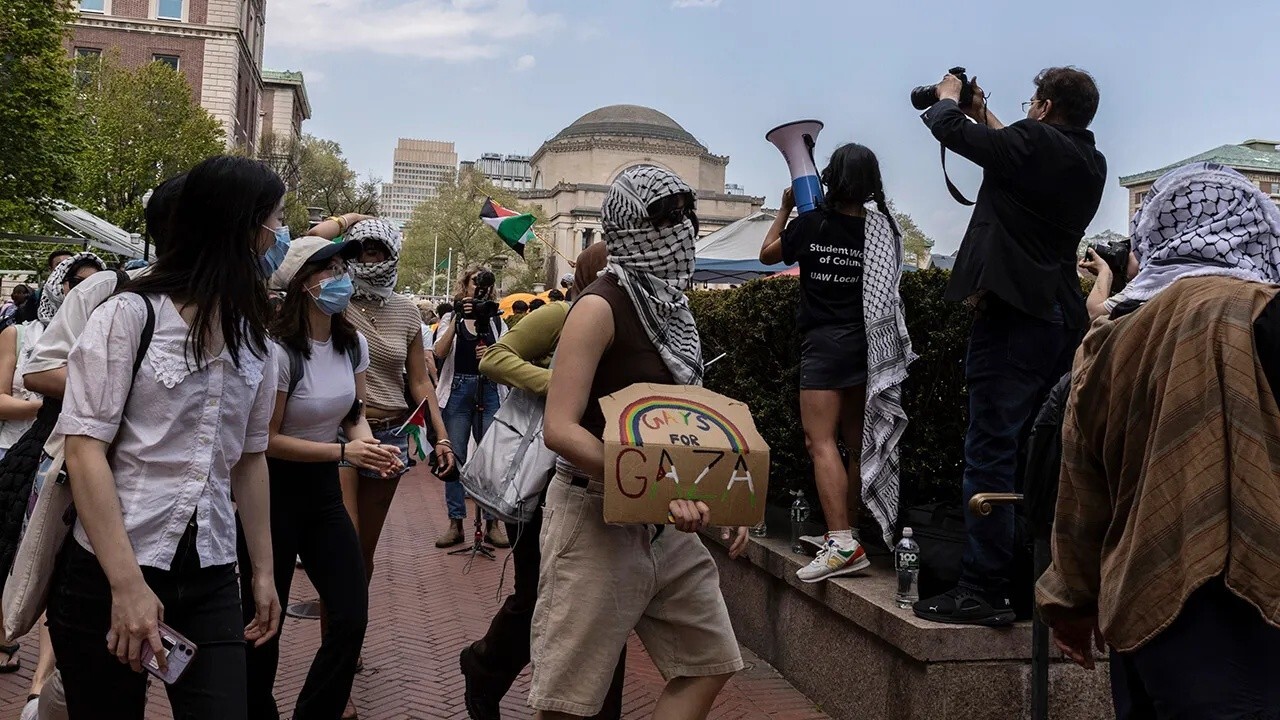 Washington Free Beacon political reporter Jon Levine discusses the decision by Columbia University to expel students who seized a school building on 'Varney & Co.'
