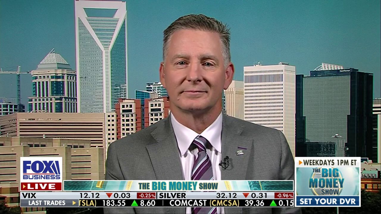 Bank of America Head of Consumer Lending Matt Vernon discusses the real estate market and rent prices.