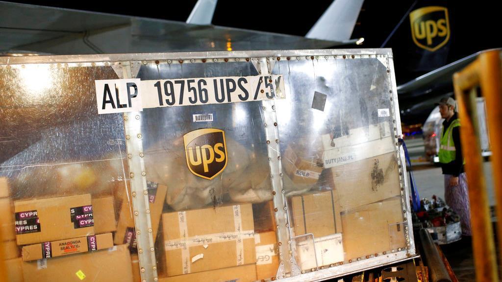 Holiday shipping delays probable thanks to online shopping