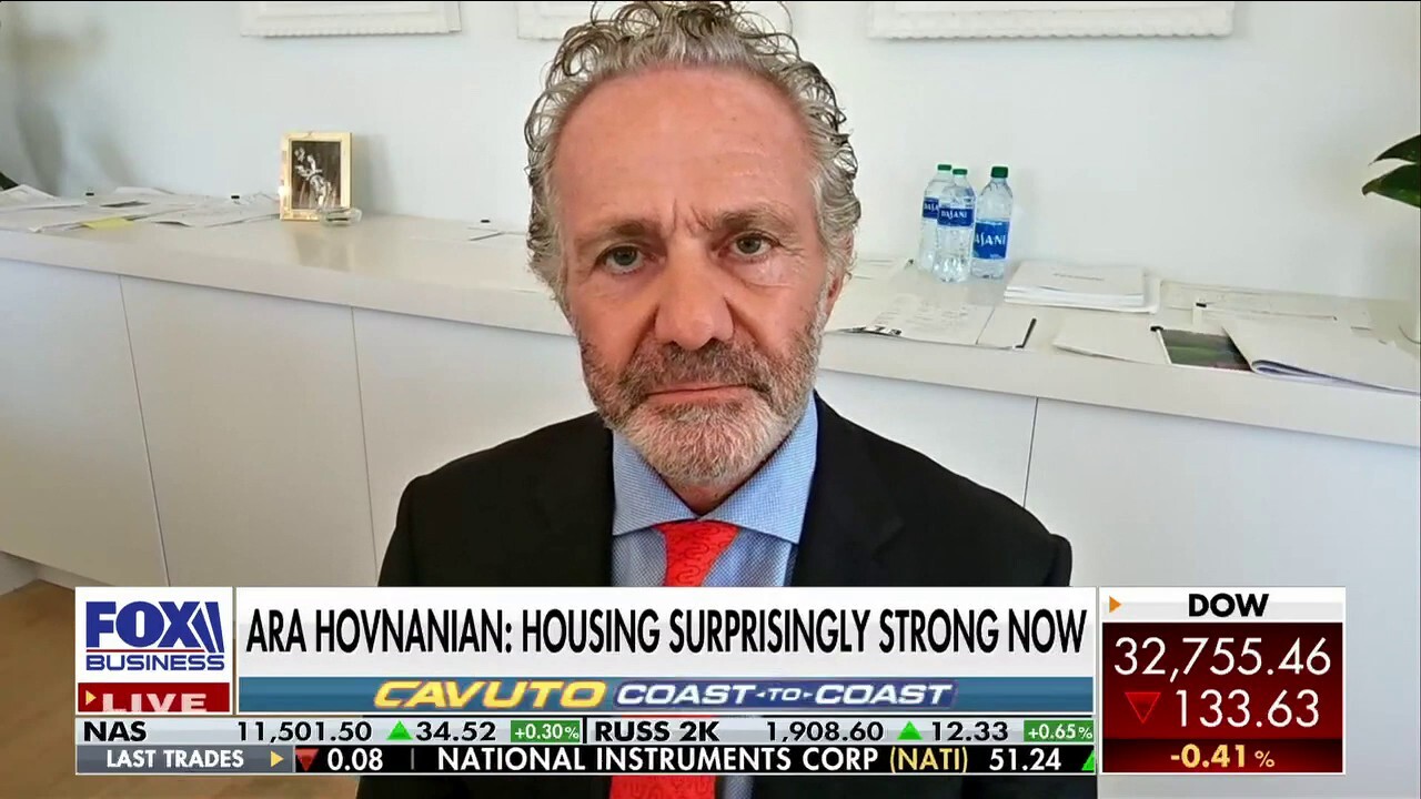 Hovnanian president and CEO Ara Hovnanian analyzes the housing market after existing home sales slowed more than expected in December on 'Cavuto: Coast to Coast.' 