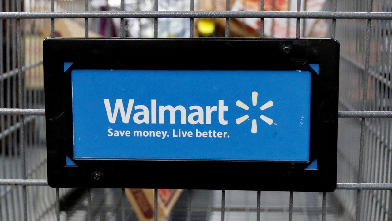 'Walmart is the way of the future': Former Toys 'R' Us CEO