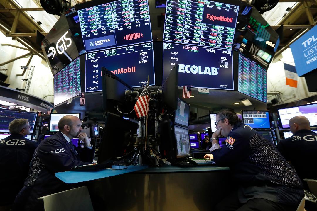 Traders response to October jobs report: What recession?
