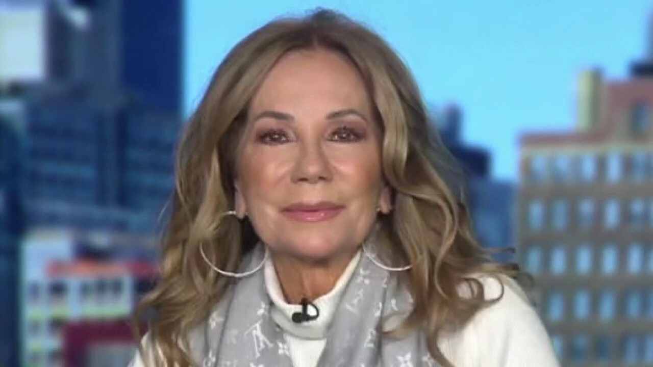 'The Way' director and writer Kathie Lee Gifford discusses a Massachusetts library embroiled in controversy over its Christmas trees display.