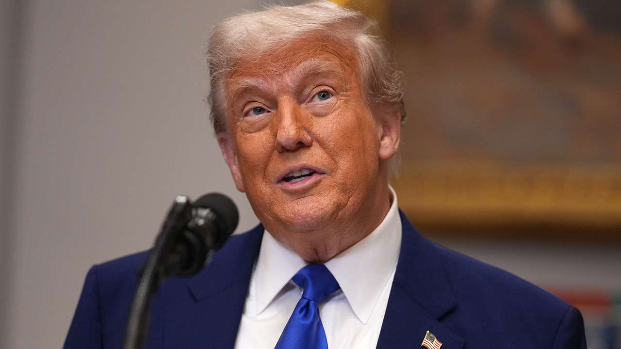 President Donald Trump makes an announcement in the White House Roosevelt Room regarding drug prices.