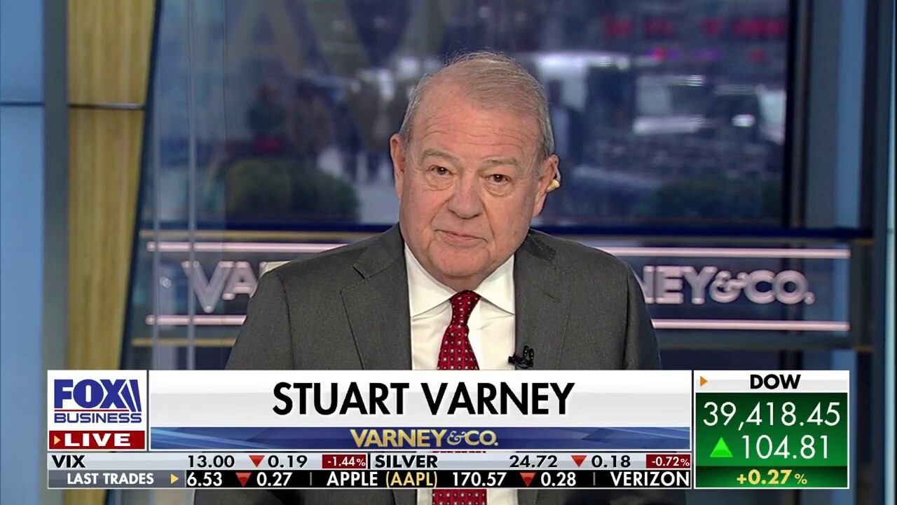 Varney & Co. host Stuart Varney explains how Trump used his civil fraud case to shed light on Bidens weaponization of the court system.