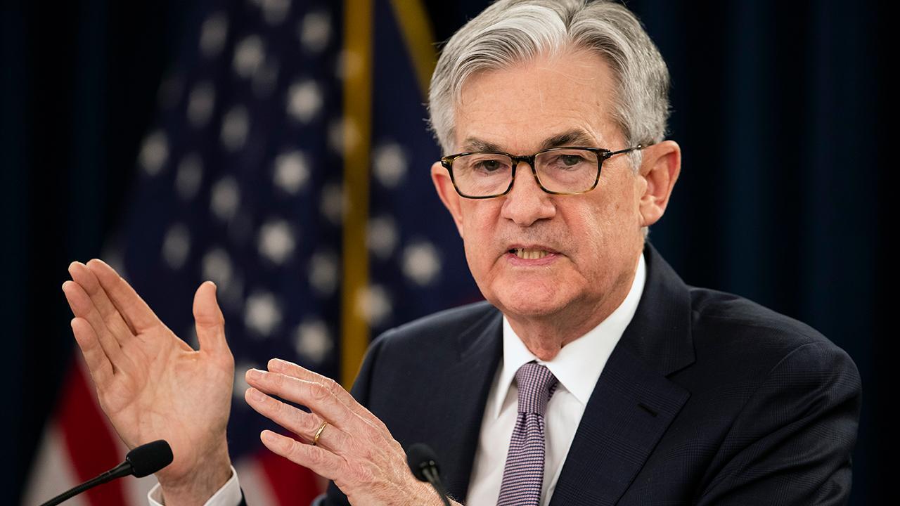 How many reserves does the Fed need to conduct policy ?