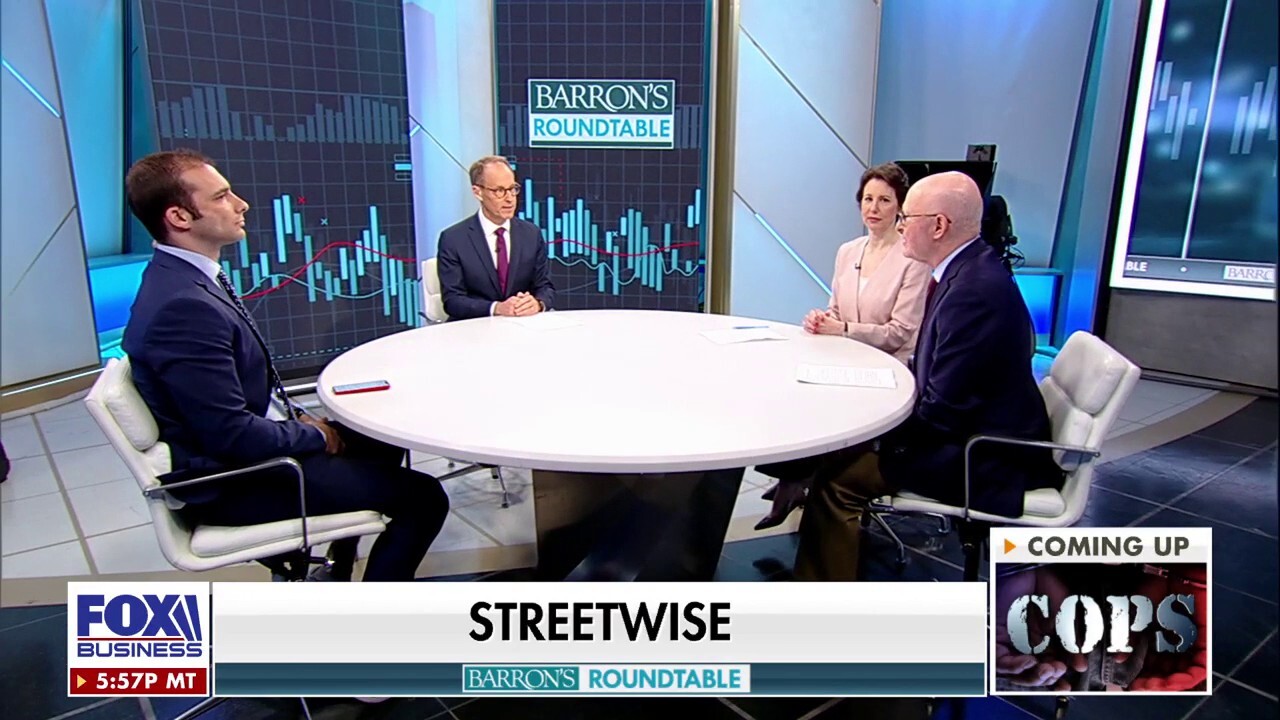 'Barron's Roundtable' panelists discuss the sports gambling industry and look at how stocks are performing.