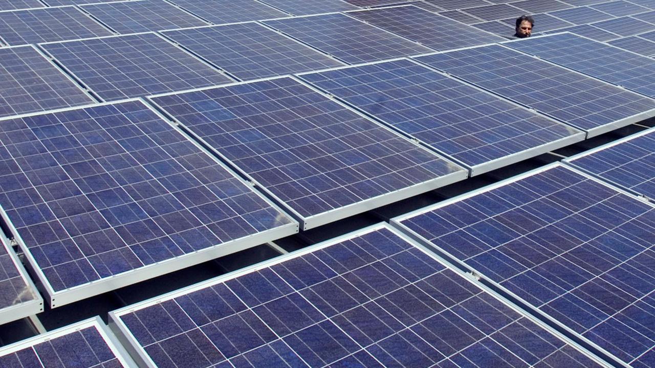 California to require solar panels in most new homes