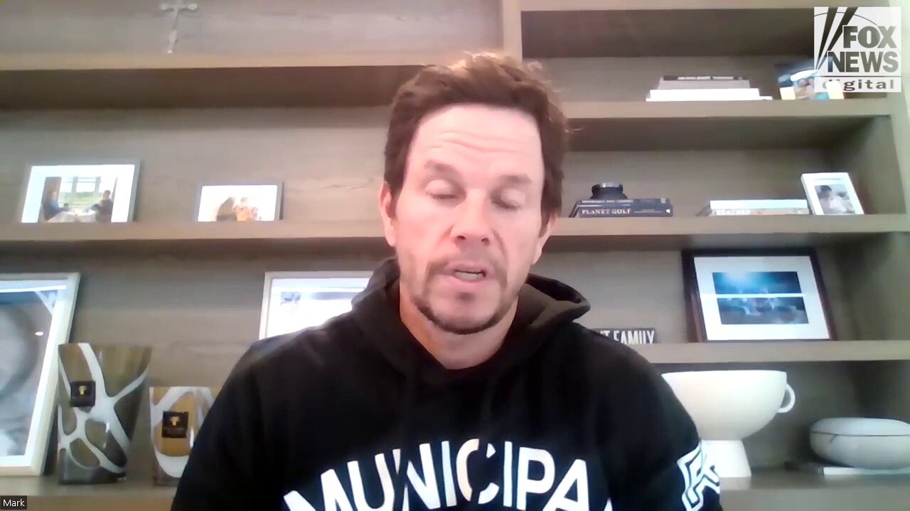 Mark Wahlberg reflects on success of Wahlburgers and gives credit to his brother Chef Paul