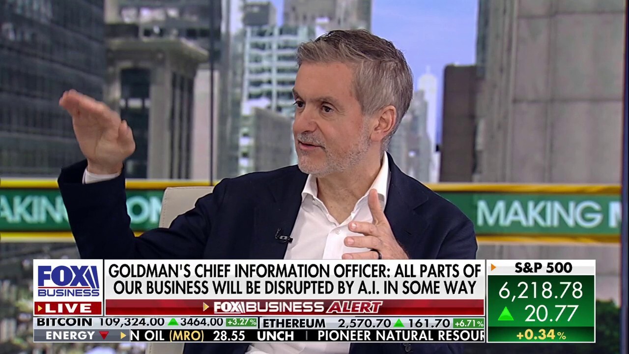 A.I. está pasando de ser ‘informativa a transformadora’, dice el CIO de Goldman Sachs