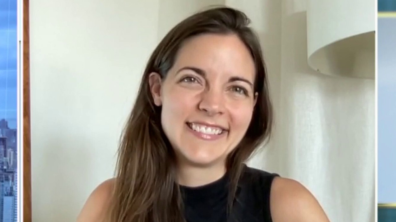 The Muse founder & CEO Kathryn Minshew on the 12 million unfilled jobs as of the end of December 2021 and the correlation with increased COVID restrictions as cases rise