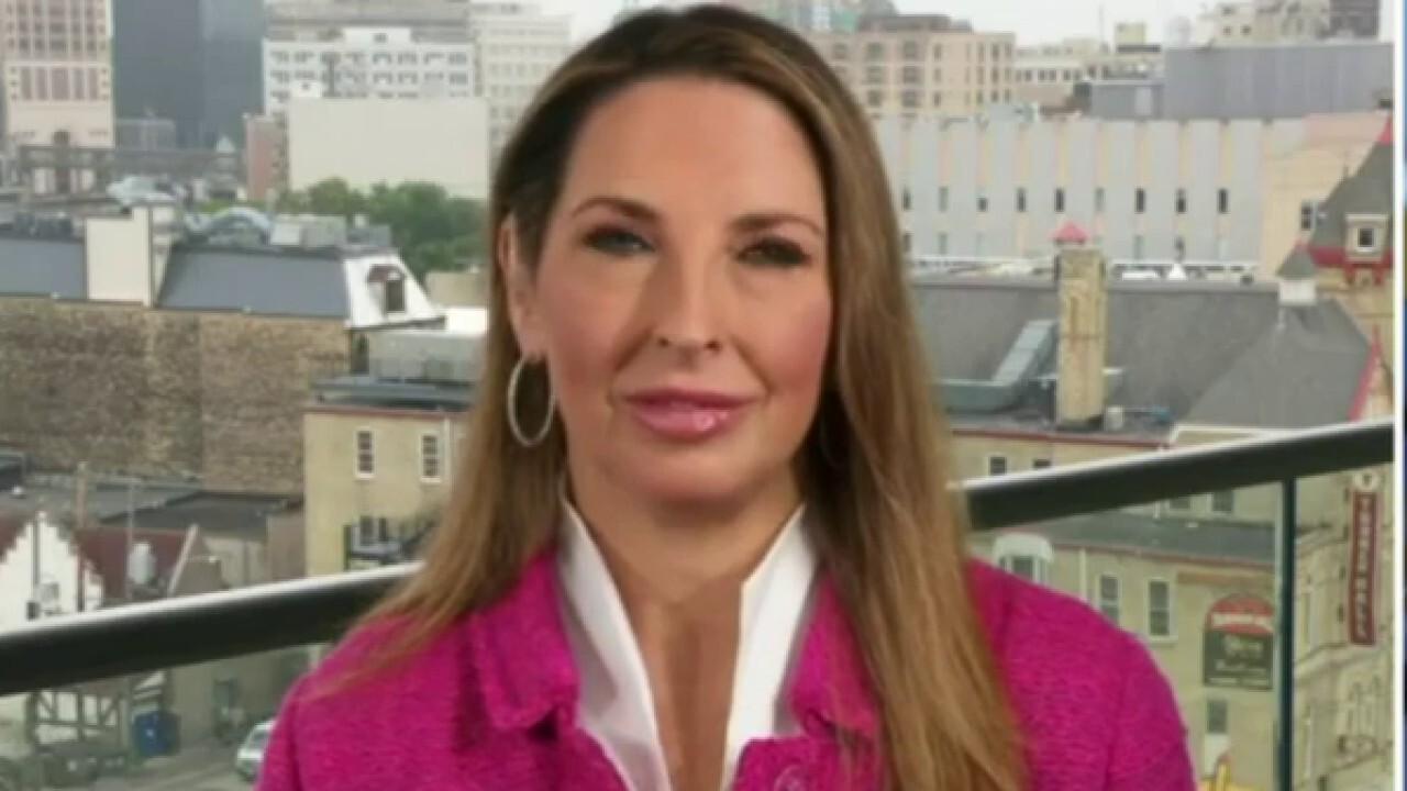 Democrats are 'punishing people' for being Republican: Ronna McDaniel