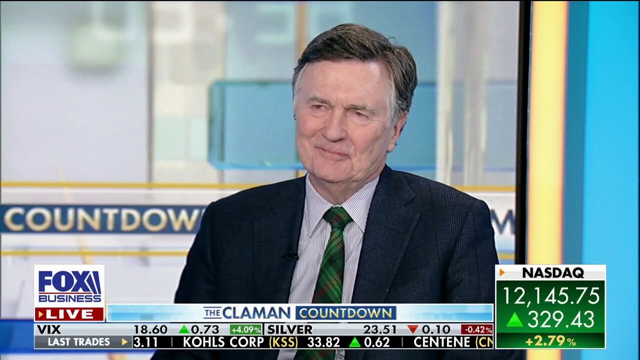 Fed will stick with rate hikes but don't dismiss a 'soft landing': Dennis Lockhart