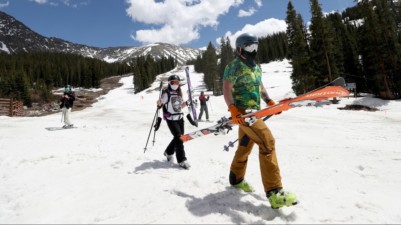 Labor, housing shortage hits ski resorts