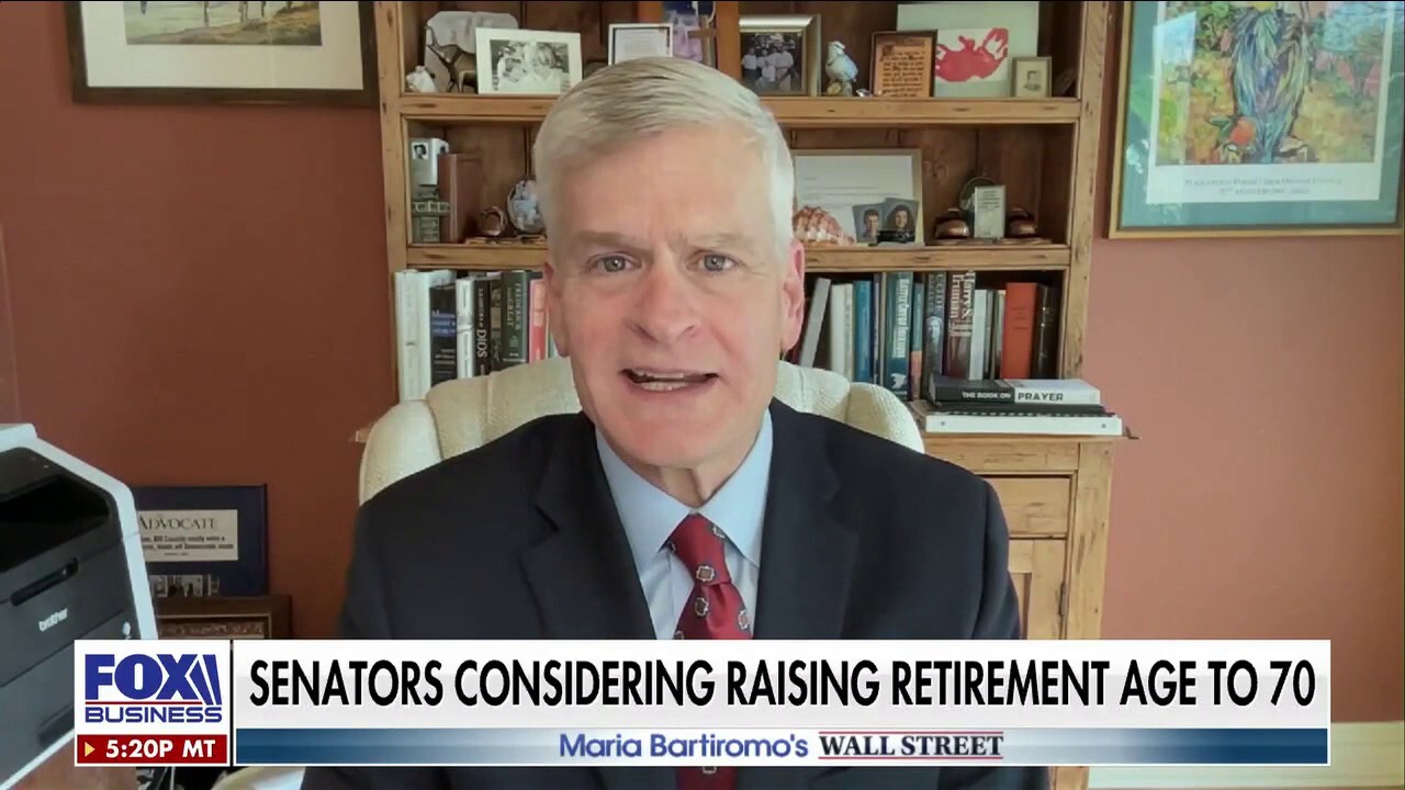 Sen. Bill Cassidy, R-La., discusses how senators are considering raising the retirement age to 70 on ‘Maria Bartiromo’s Wall Street.’