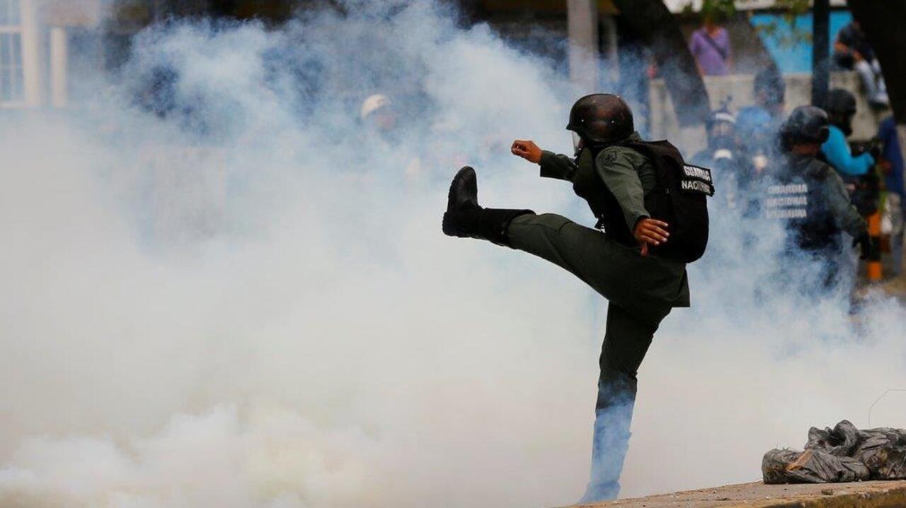 Venezuela: Civil war at US's doorstep? 