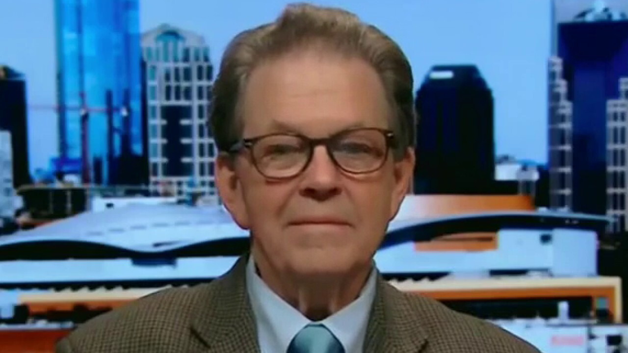 Former Reagan economist Art Laffer reacts to Americans losing confidence in the Biden administration on 'Kudlow.'