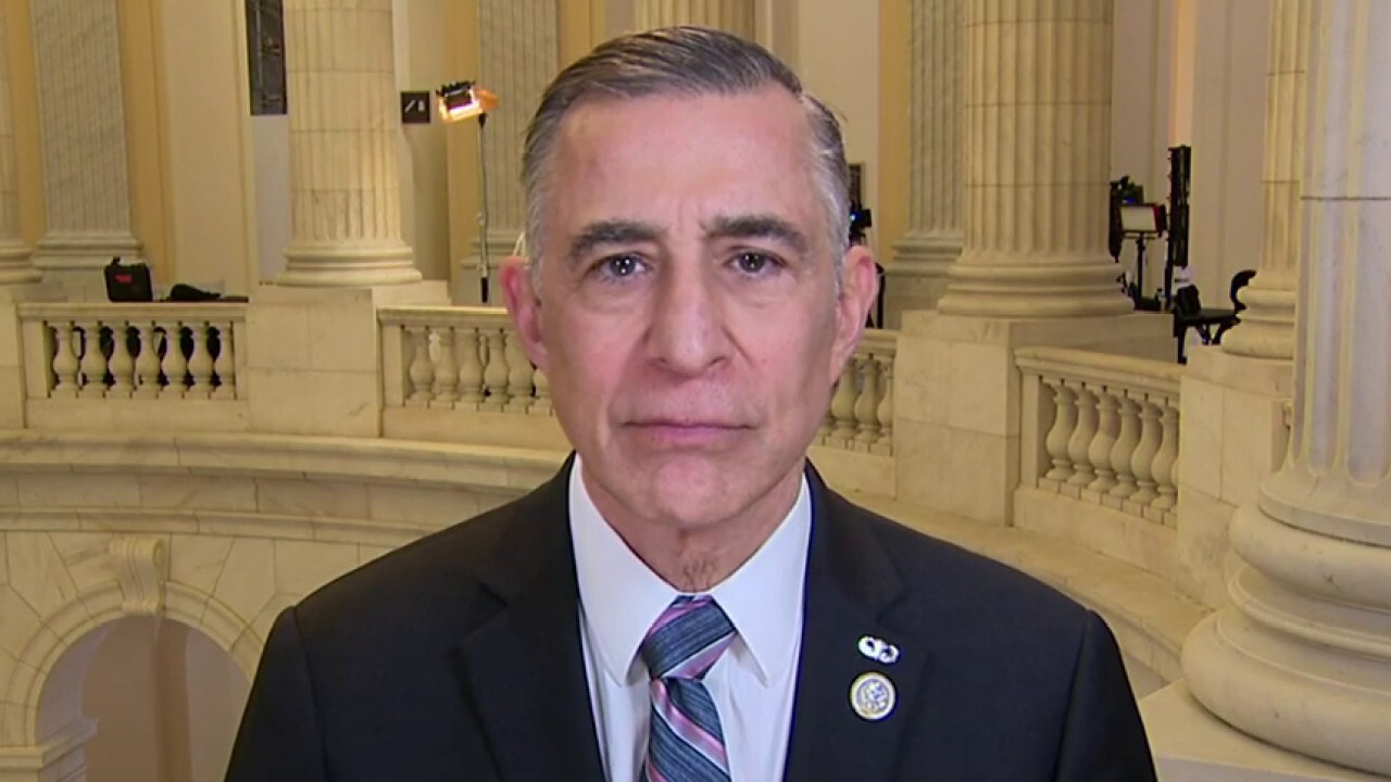 Rep. Darrell Issa warns social media is playing the 'censorship game'