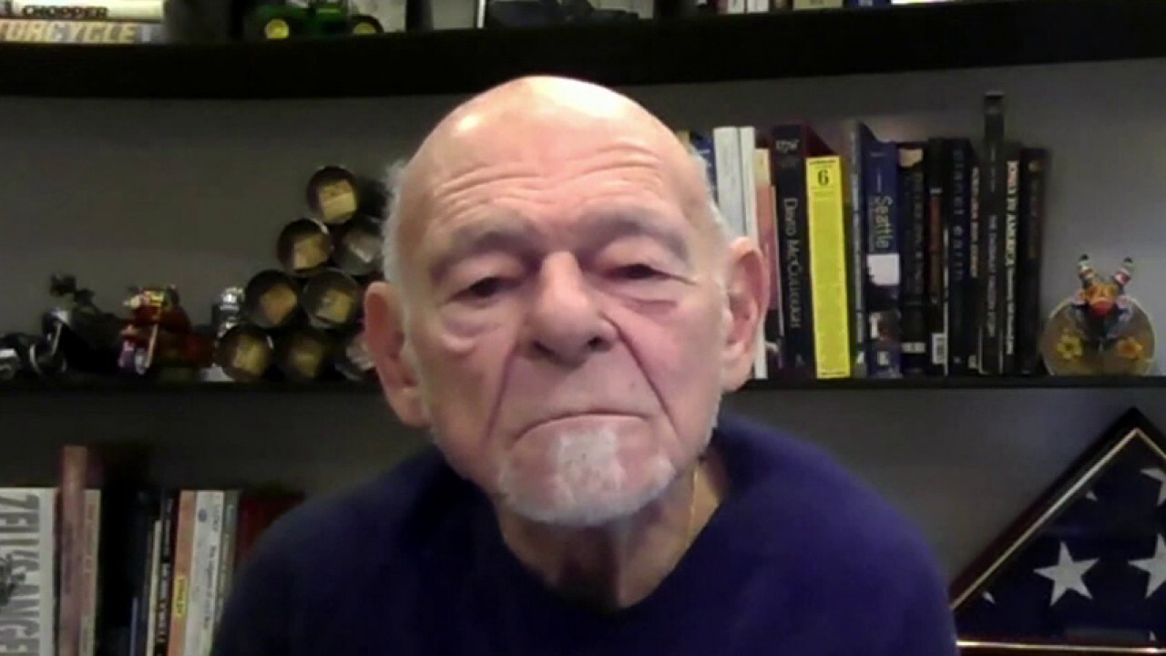 Sam Zell: Fed 'missed the boat' on inflation, odds of recession 'very high'